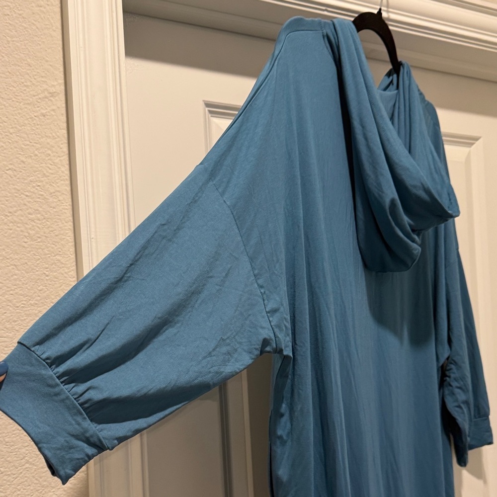 NWT Aleeza Paris Teal 39” Hooded Lounge Dress Size Large (oversized) - Picture 6 of 8